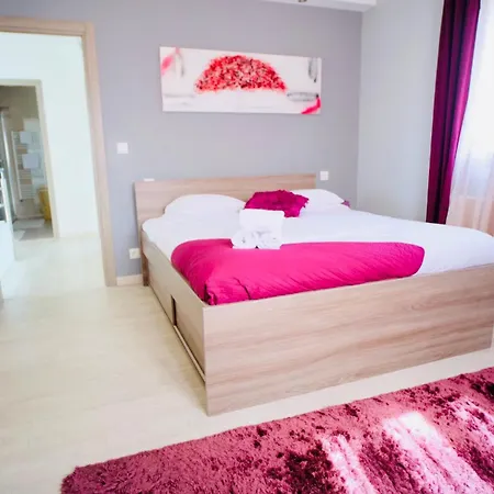 Zara Villa *